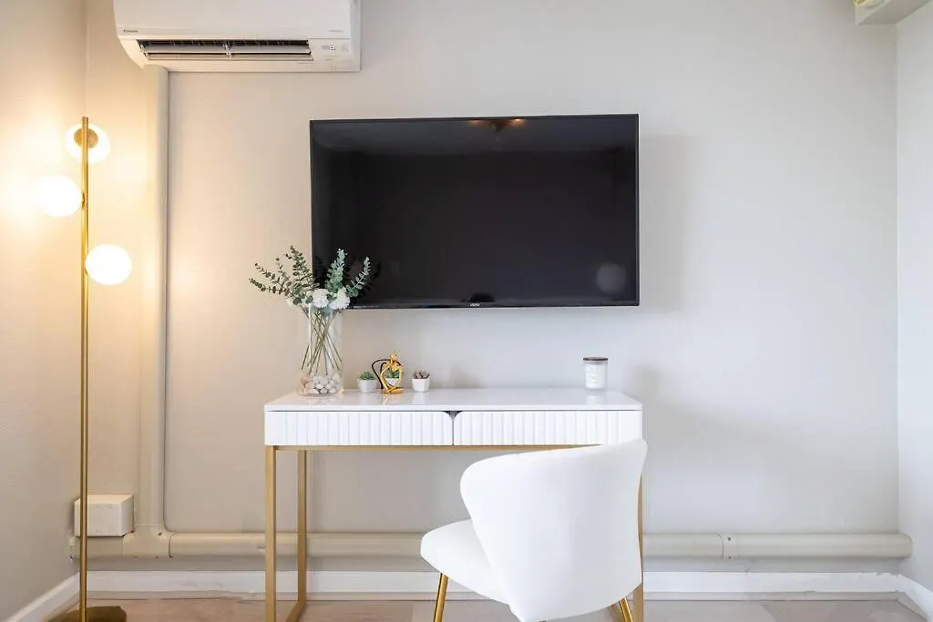 Waikiki Beach 1Bedroom Luxury Condo! هونولولو شقة